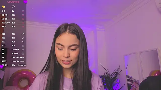 Snapshot of Aleejaa__ chatting on 07-08-26, 11:48 Aleejaa online show from 07-08-26, 11:48