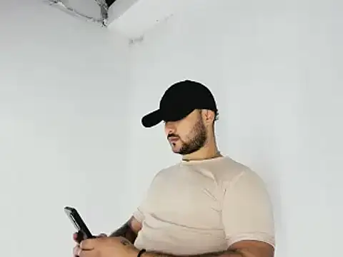 Sebas-hott online show from 11-08-25, 09:24