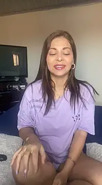 Snapshot of Anto_Naranjo chatting on 01-06-25, 01:19 Anto Naranjo online show from 01-06-25, 01:19