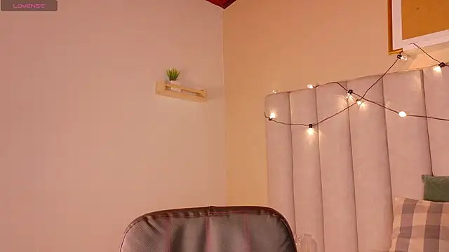 alaia-rogers online show from 11-11-25, 11:21