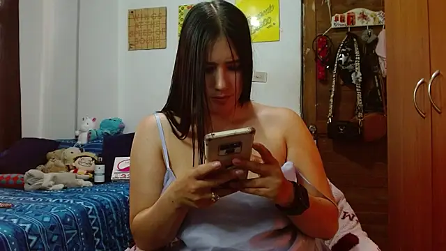 Naomi D online show from 02-18-25, 10:25