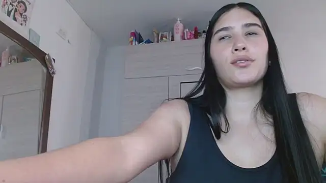 Naomi D online show from 04-13-26, 10:15