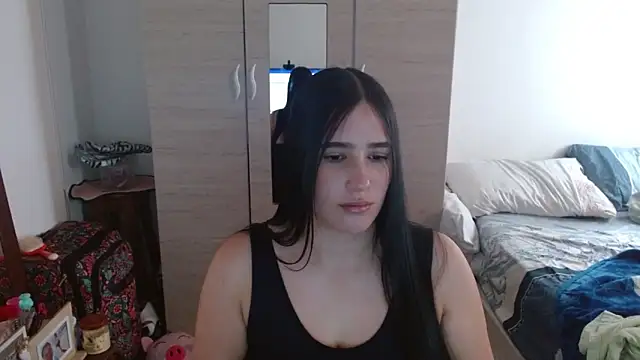 Snapshot of Naomi_D chatting on 05-04-26, 04:03 Naomi D online show from 05-04-26, 04:03