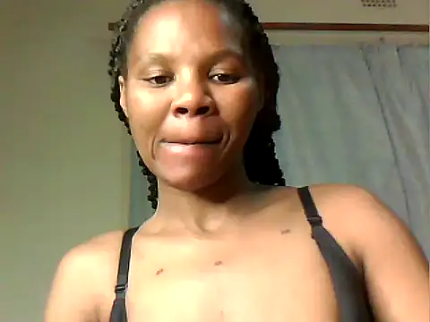 Snapshot of MAZINGDIVA1994 chatting on 09-08-25, 08:41 MAZINGDIVA1994 online show from 09-08-25, 08:41