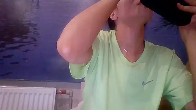 AliceTailor online show from 10-30-25, 10:54