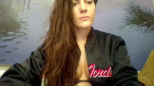 AliceTailor online show from 03-18-26, 12:58