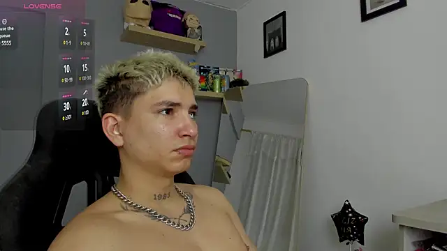 SebasFallon online show from 03-08-25, 03:24