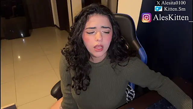 Ales Kitten online show from 01-15-26, 02:05