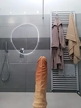 Snapshot of MATTIS11 chatting on 11-07-25, 08:47 MATTIS11 online show from 11-07-25, 08:47