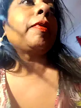 Snapshot of raniofsex02 chatting on 11-26-25, 06:42 raniofsex02 online show from 11-26-25, 06:42