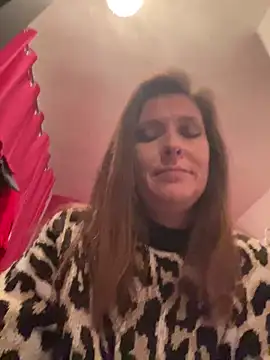 Lwhite1 online show from 01-14-25, 05:56