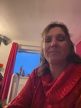 Snapshot of Lwhite1 chatting on 02-09-26, 04:55 Lwhite1 online show from 02-09-26, 04:55