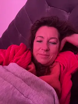 Lwhite1 online show from 03-25-26, 08:53