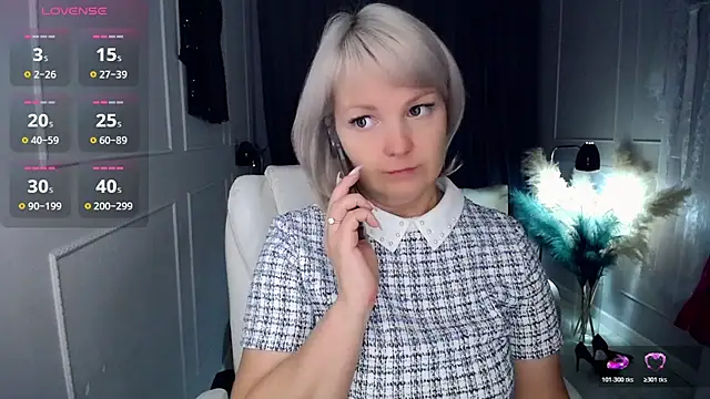 Juarnea online show from 11-18-25, 07:02