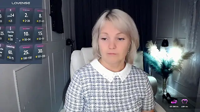 Juarnea online show from 11-26-25, 10:00