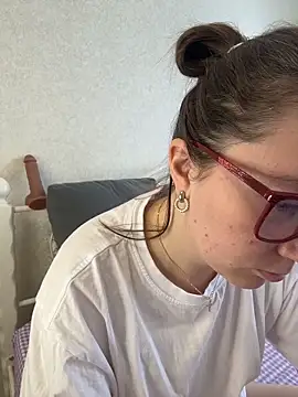 BeatriceTender online show from 04-09-26, 11:59