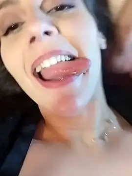 Snapshot of Sexycouplexxx69 chatting on 01-04-25, 08:16 Sexycouplexxx69 online show from 01-04-25, 08:16