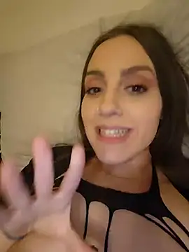 Snapshot of Sexycouplexxx69 chatting on 02-03-25, 04:31 Sexycouplexxx69 online show from 02-03-25, 04:31