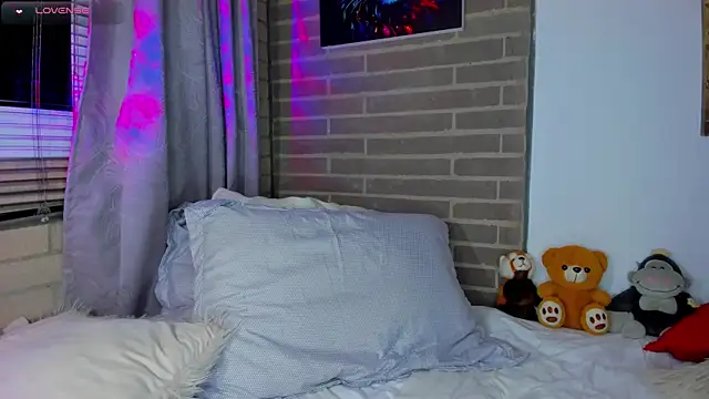 liam oficial02 online show from 04-08-26, 02:44