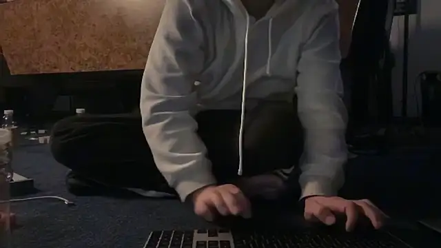 adamseed69 online show from 04-13-26, 02:11