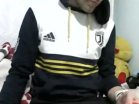 Aktorihann online show from 10-27-25, 02:59