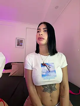 Snapshot of Dj_scarlettmorreti chatting on 05-18-26, 11:32 Dj scarlettmorreti online show from 05-18-26, 11:32