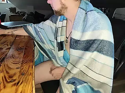 twinkish 90 online show from 12-04-25, 07:50