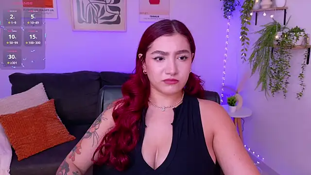 ViolettCastel online show from 04-13-26, 07:08