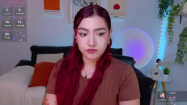 Snapshot of ViolettCastel chatting on 06-30-26, 12:22 ViolettCastel online show from 06-30-26, 12:22