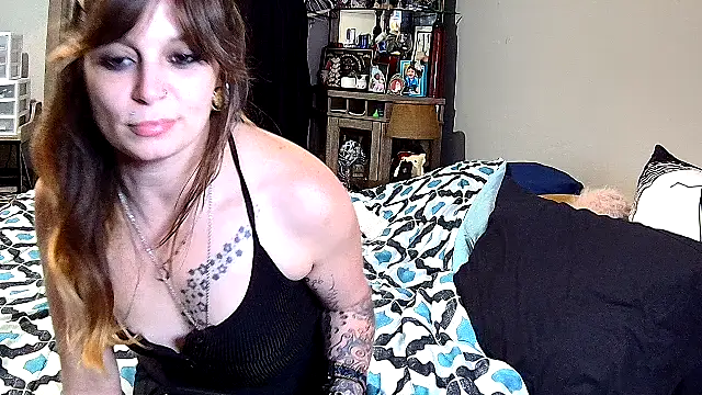 Snapshot of ZeelaXoXo chatting on 02-26-26, 06:34 ZeelaXoXo online show from 02-26-26, 06:34