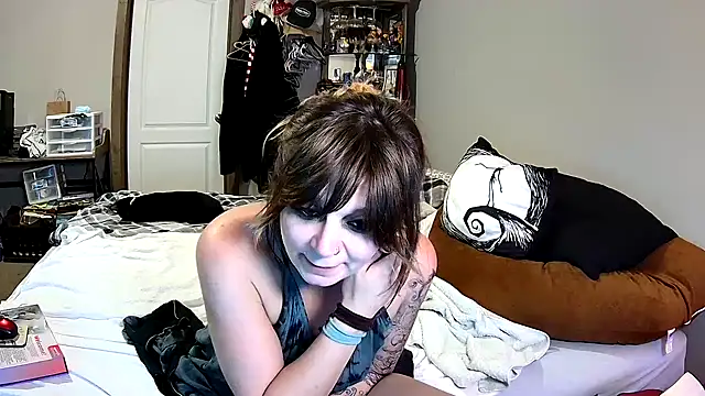 Snapshot of ZeelaXoXo chatting on 03-02-26, 07:15 ZeelaXoXo online show from 03-02-26, 07:15