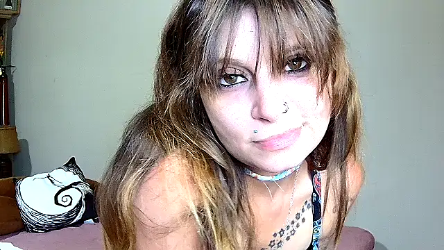 ZeelaXoXo online show from 04-08-26, 06:19