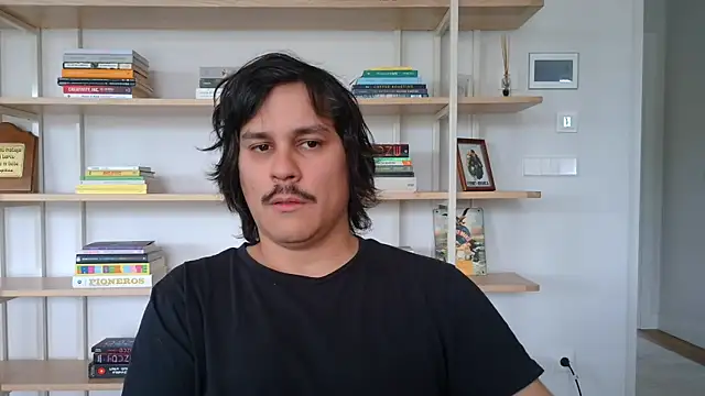 nick788622 online show from 05-17-26, 11:17