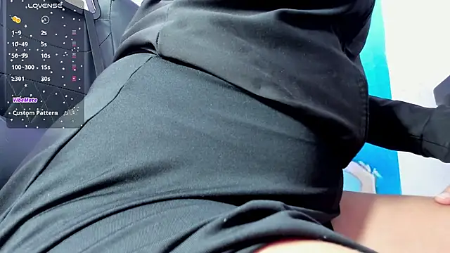 sweet-lollipop69 online show from 01-10-25, 03:06