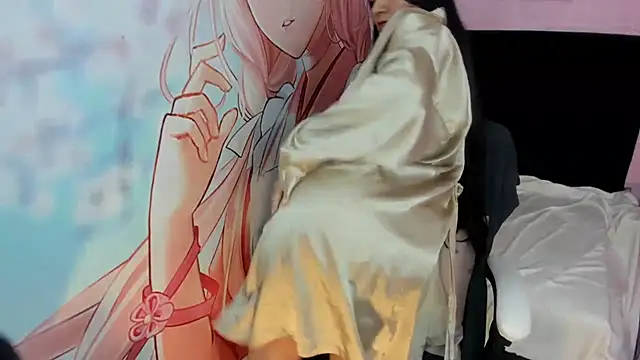 Snapshot of AllysonMilf69 chatting on 03-18-25, 04:37 AllysonMilf69 online show from 03-18-25, 04:37