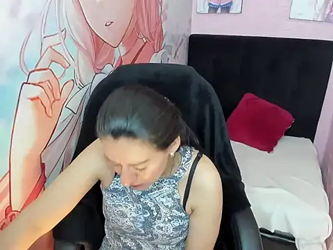 Snapshot of AllysonMilf69 chatting on 11-15-25, 04:25 AllysonMilf69 online show from 11-15-25, 04:25