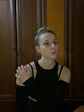 Ameli Li online show from 12-01-24, 09:59