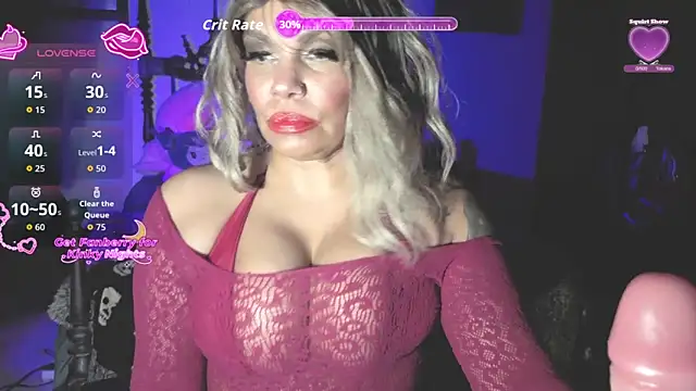 Snapshot of MadisonJayde chatting on 06-12-26, 04:33 MadisonJayde online show from 06-12-26, 04:33
