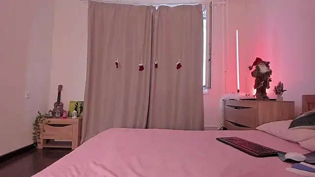 Snapshot of kate_doroty chatting on 12-28-24, 09:20 kate doroty online show from 12-28-24, 09:20