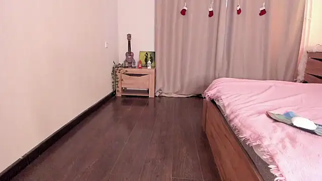 Snapshot of kate_doroty chatting on 12-30-24, 11:26 kate doroty online show from 12-30-24, 11:26