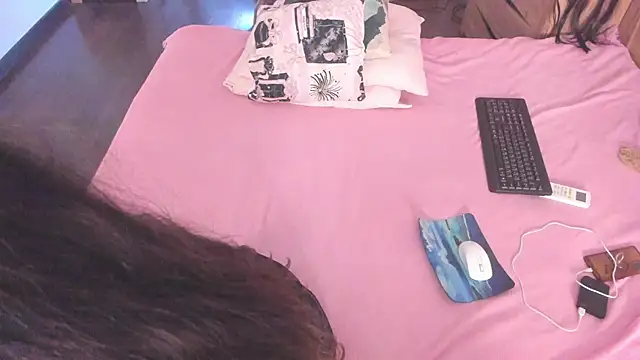 Snapshot of kate_doroty chatting on 10-20-25, 10:49 kate doroty online show from 10-20-25, 10:49