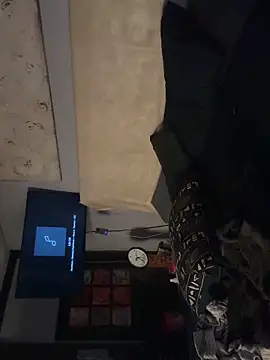 trash4cash online show from 02-25-26, 04:16