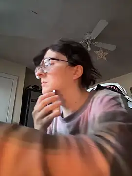 Snapshot of YandereDemon chatting on 11-16-25, 08:25 YandereDemon online show from 11-16-25, 08:25