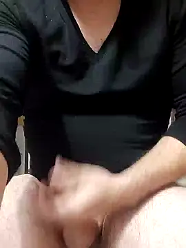 Snapshot of solitoooocam687 chatting on 01-27-25, 04:01 solitoooocam687 online show from 01-27-25, 04:01