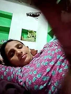 Snapshot of Baby__Shreya chatting on 06-27-26, 09:14 Baby Shreya online show from 06-27-26, 09:14