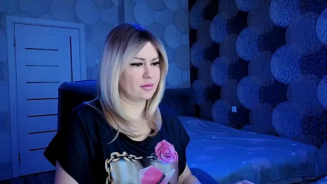 natusik online show from 12-18-24, 02:32