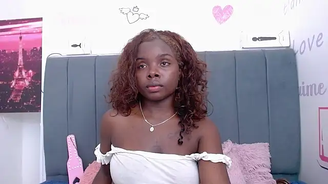 Snapshot of KilyetVera3x chatting on 01-22-25, 10:50 KilyetVera3x online show from 01-22-25, 10:50