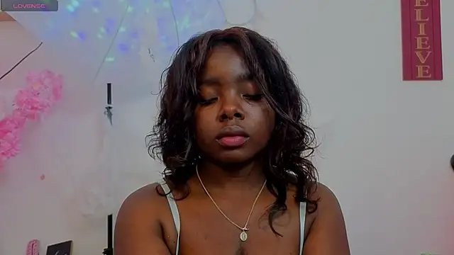 Snapshot of KilyetVera3x chatting on 10-14-25, 05:30 KilyetVera3x online show from 10-14-25, 05:30