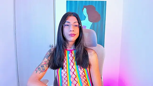 Snapshot of sofiaa_grey_ chatting on 04-29-26, 05:17 sofiaa grey online show from 04-29-26, 05:17