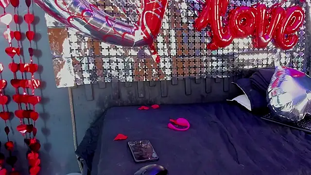 Shayla27 online show from 02-14-25, 03:00